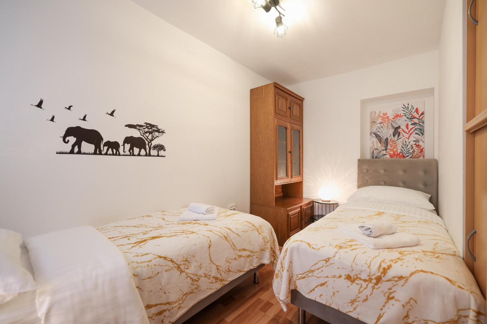 Viva - 2 Bedroom Apt In City Centar Задар Екстериор снимка