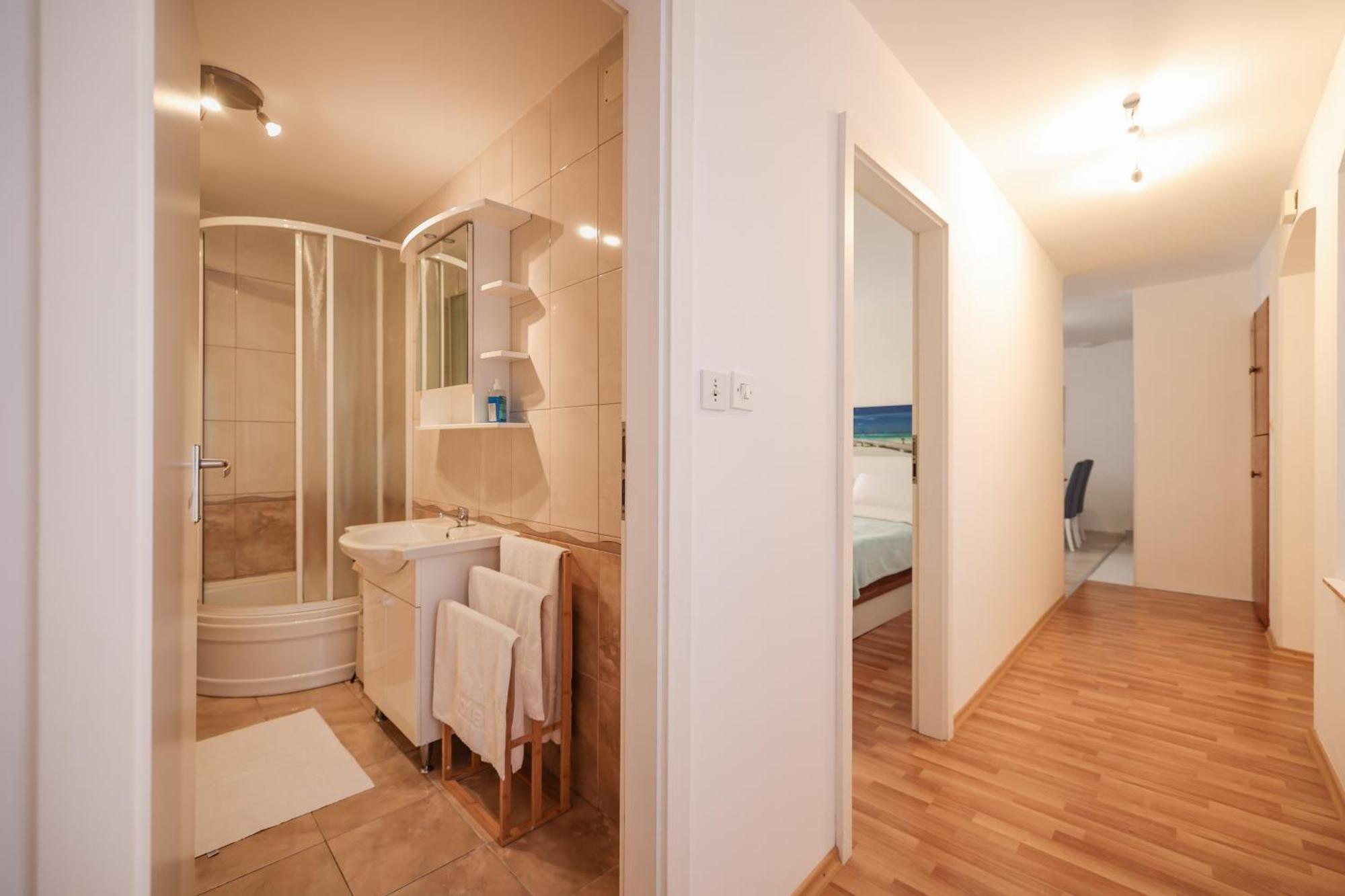 Viva - 2 Bedroom Apt In City Centar Задар Екстериор снимка